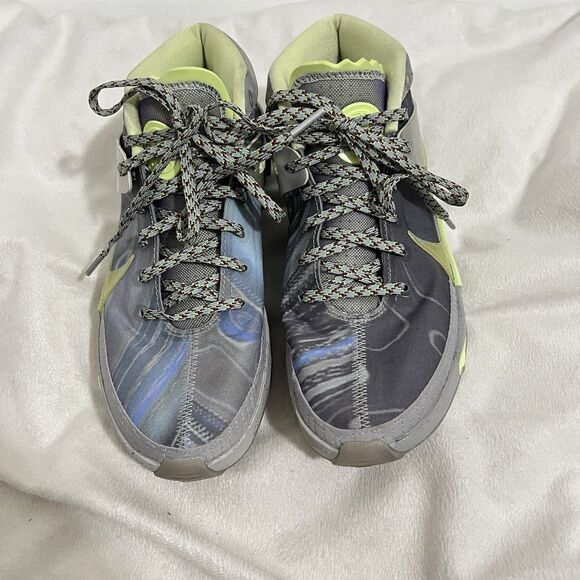 Nike KD 13 Kevin Durant Play For The Future Silver Sneaker Size 7 CW3159-001 - Picture 4 of 9